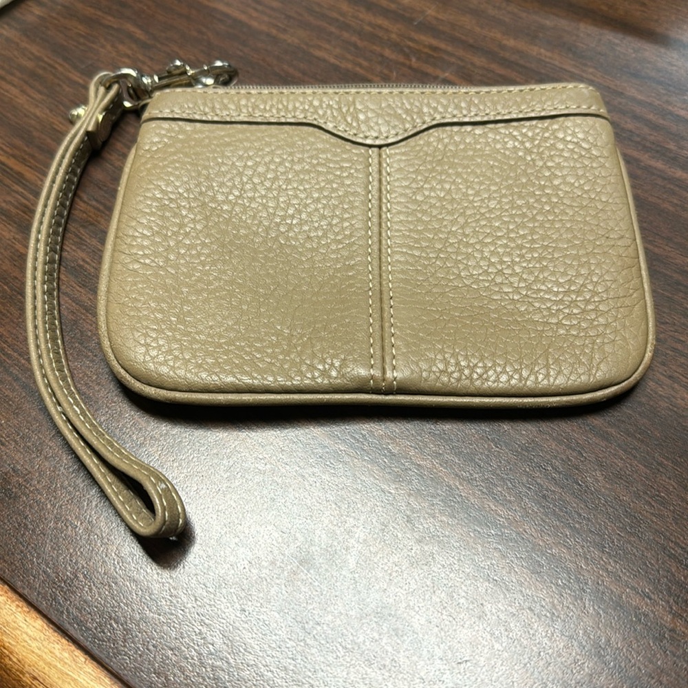 Dooney & Bourne Wristlet